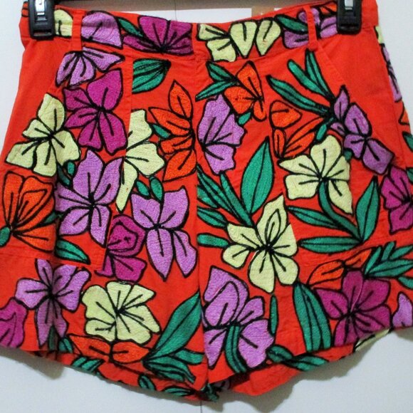 Roller Rabbit Red Floral Embroidered Jorales High-Rise Sierra Shorts Small $138 - Picture 1 of 6
